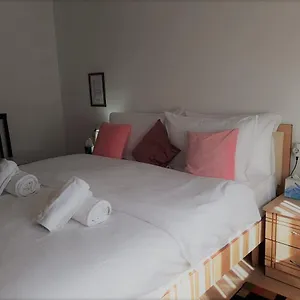  Accommodatie bij particulieren Sazani's Place